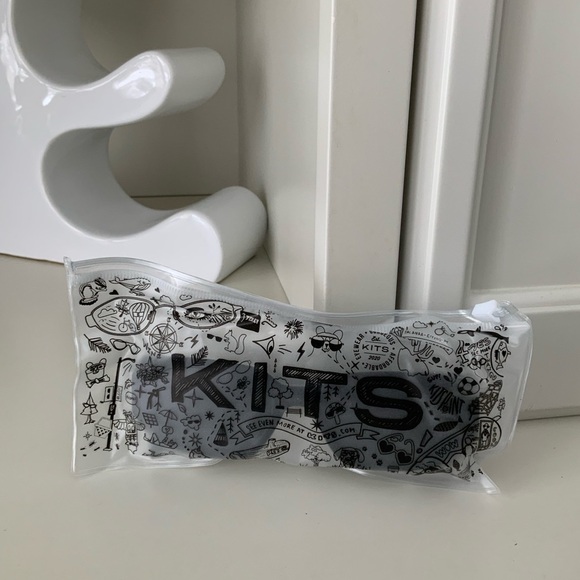 KITS Runway Sun Black Womens Sunglasses BRAND NEW - Picture 6 of 14